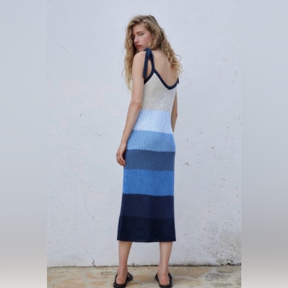 Zara Knitted Striped Dress Limited Edition size M